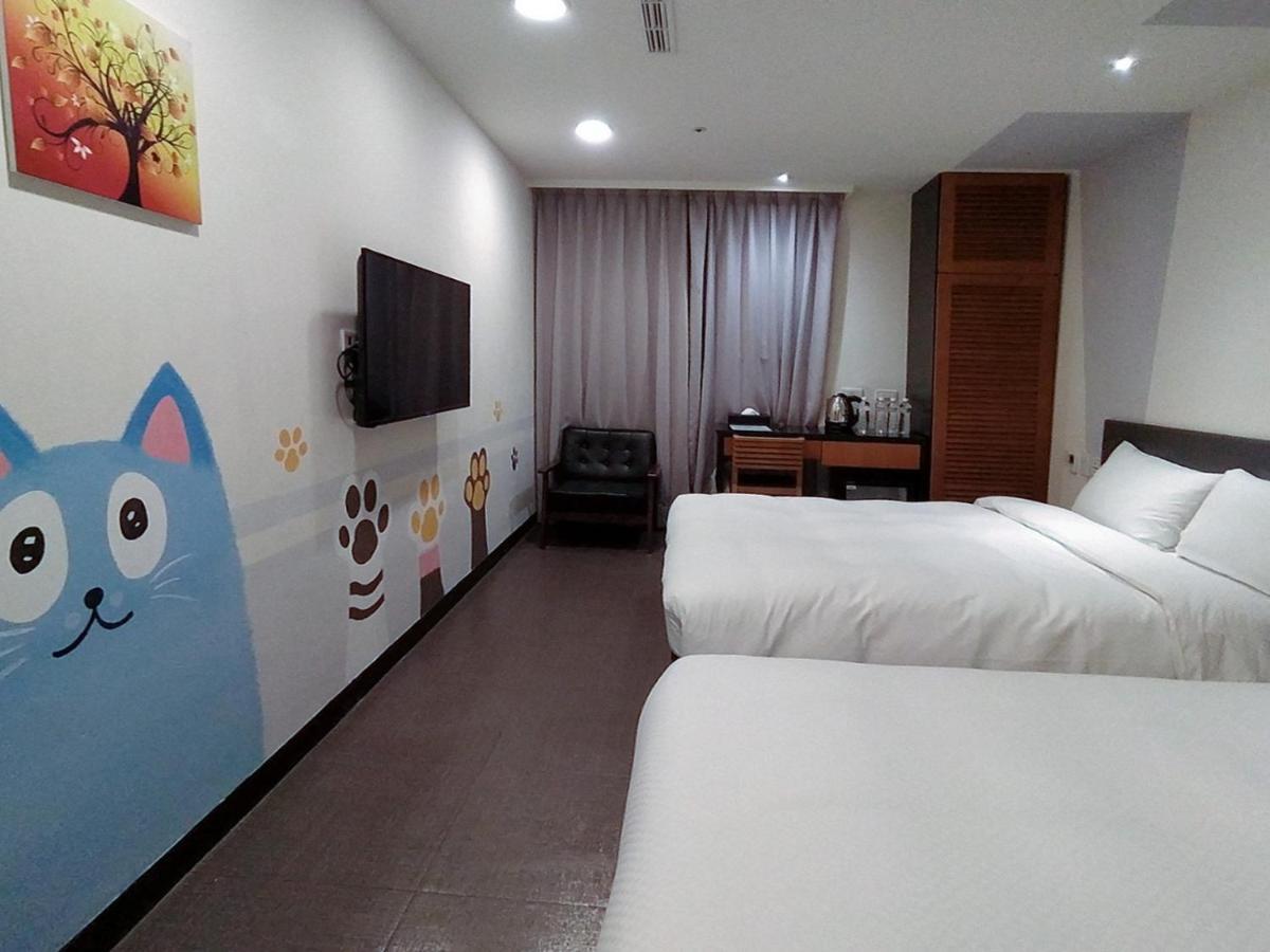 Hotel J Taoyuan Pingzhen Eksteriør billede