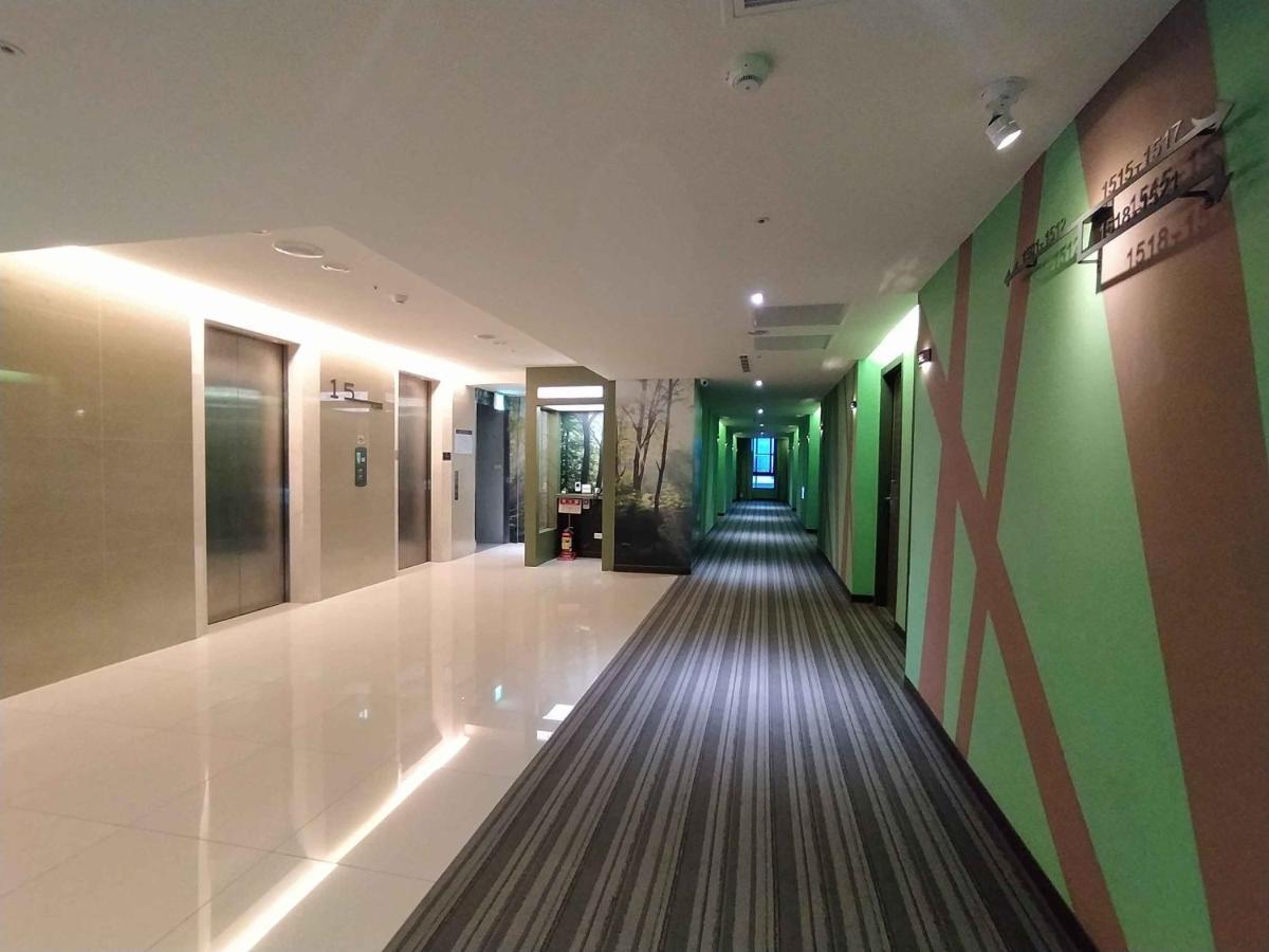 Hotel J Taoyuan Pingzhen Eksteriør billede