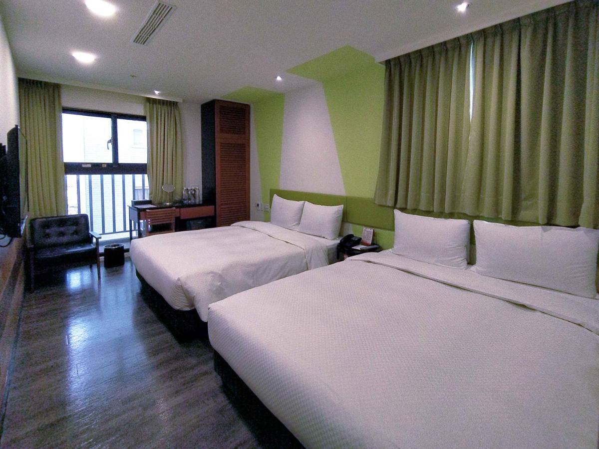 Hotel J Taoyuan Pingzhen Eksteriør billede