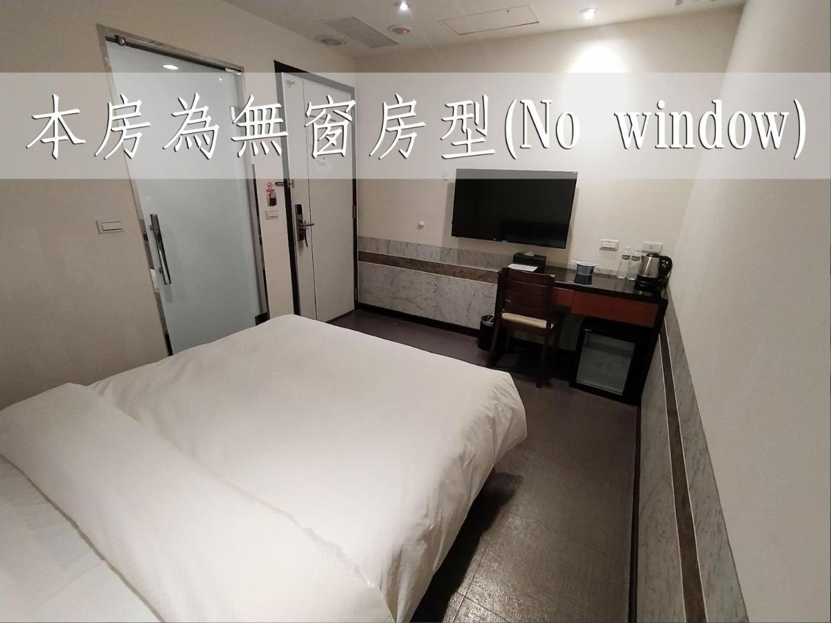Hotel J Taoyuan Pingzhen Eksteriør billede